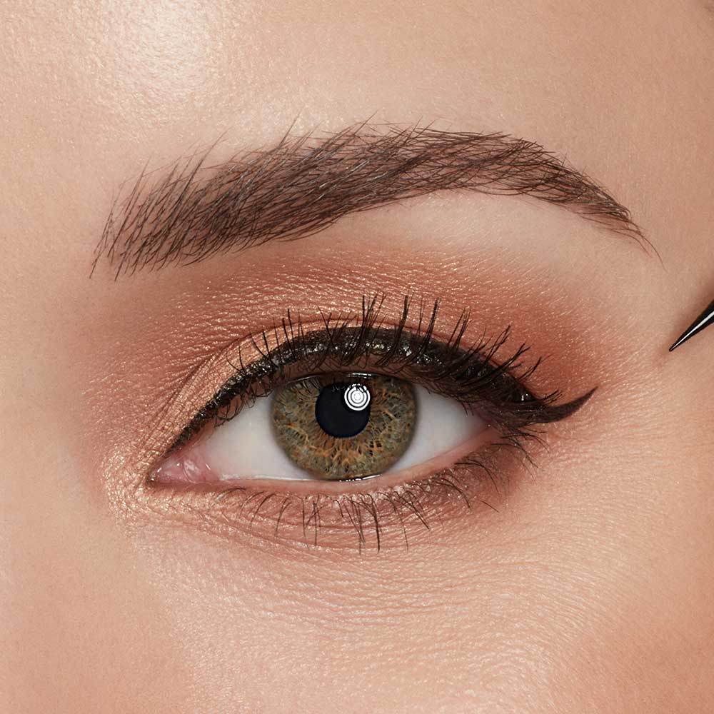 Vegan waterproof liquid eyeliner