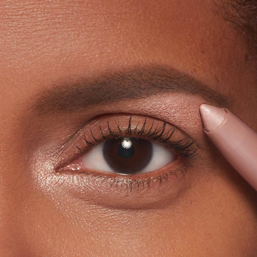 Waterproof eye highlighter applied to the eyebrow bone