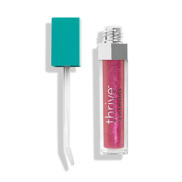 Vegan high-shine lip gloss that hydrates lips